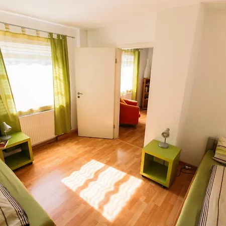 flat2let Apartment 1 Francfort-sur-le-Main Extérieur photo